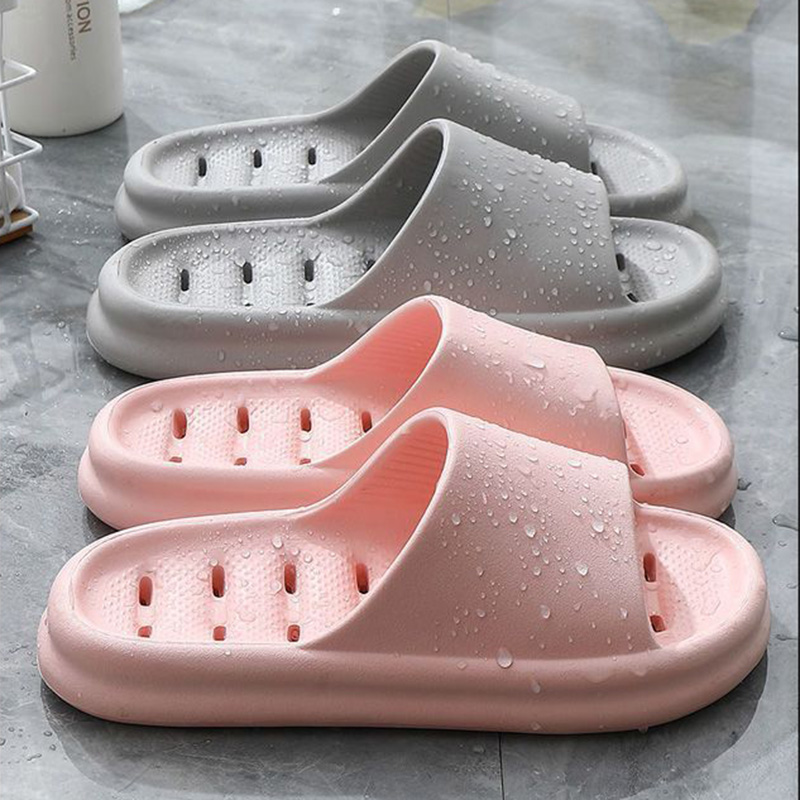 Mule Slip On - Полые шлепанцы из ЭВА для ванной