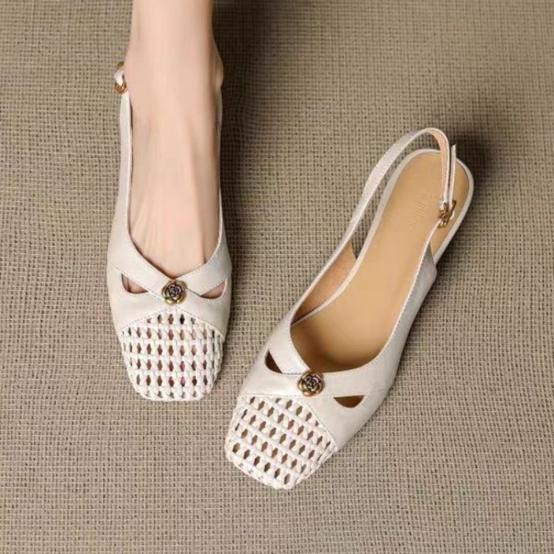 Slingback Pumps Women - Женские босоножки с закрытым носком во