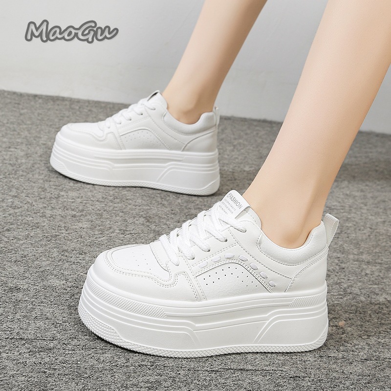 Женские белые кроссовки на пла – обзор и цена Women Shoes Sale