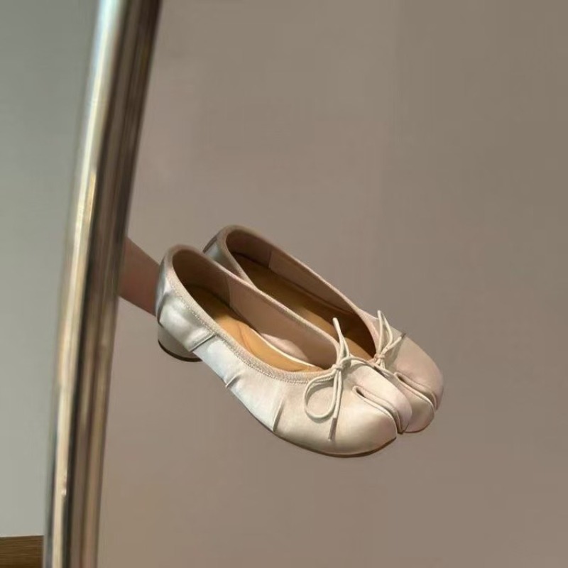 Женские туфли Sweet Bow, весна – обзор и цена Slingback Pumps Women